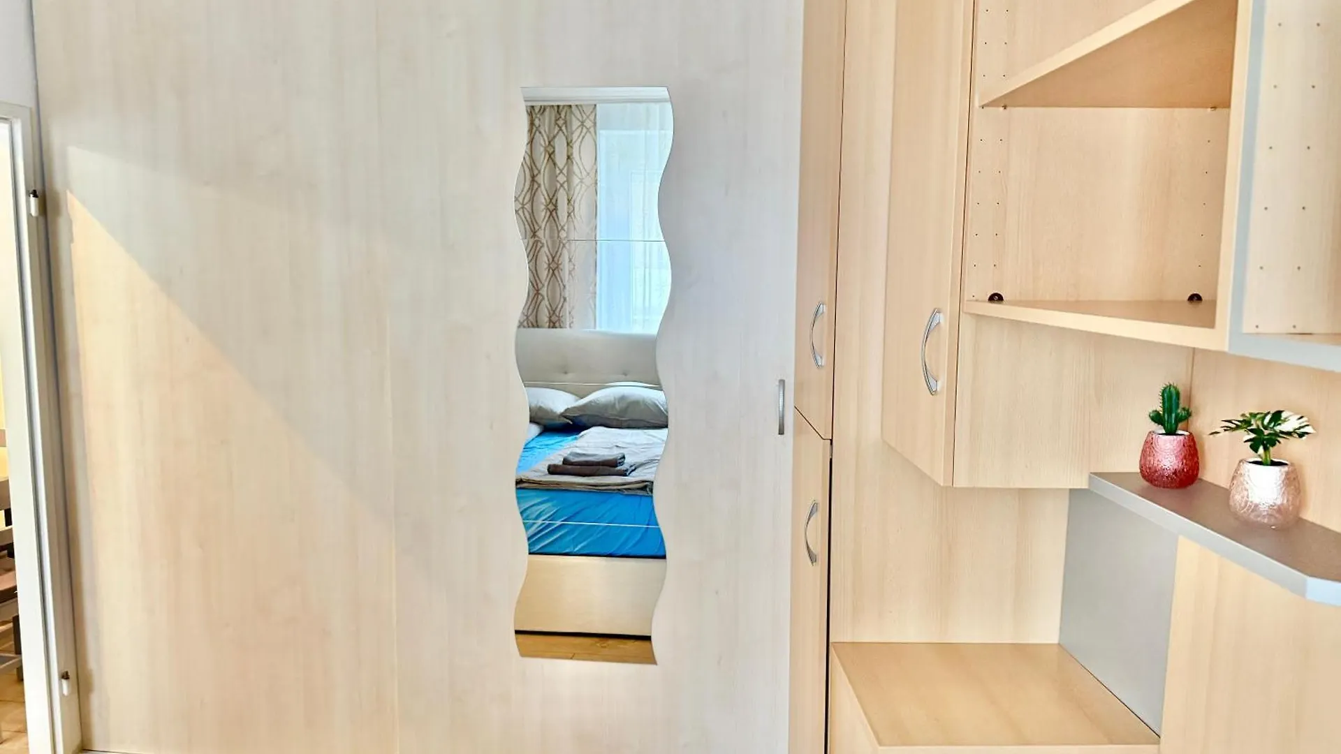 Cosy Apartment Near Airport & Train Schwechat
