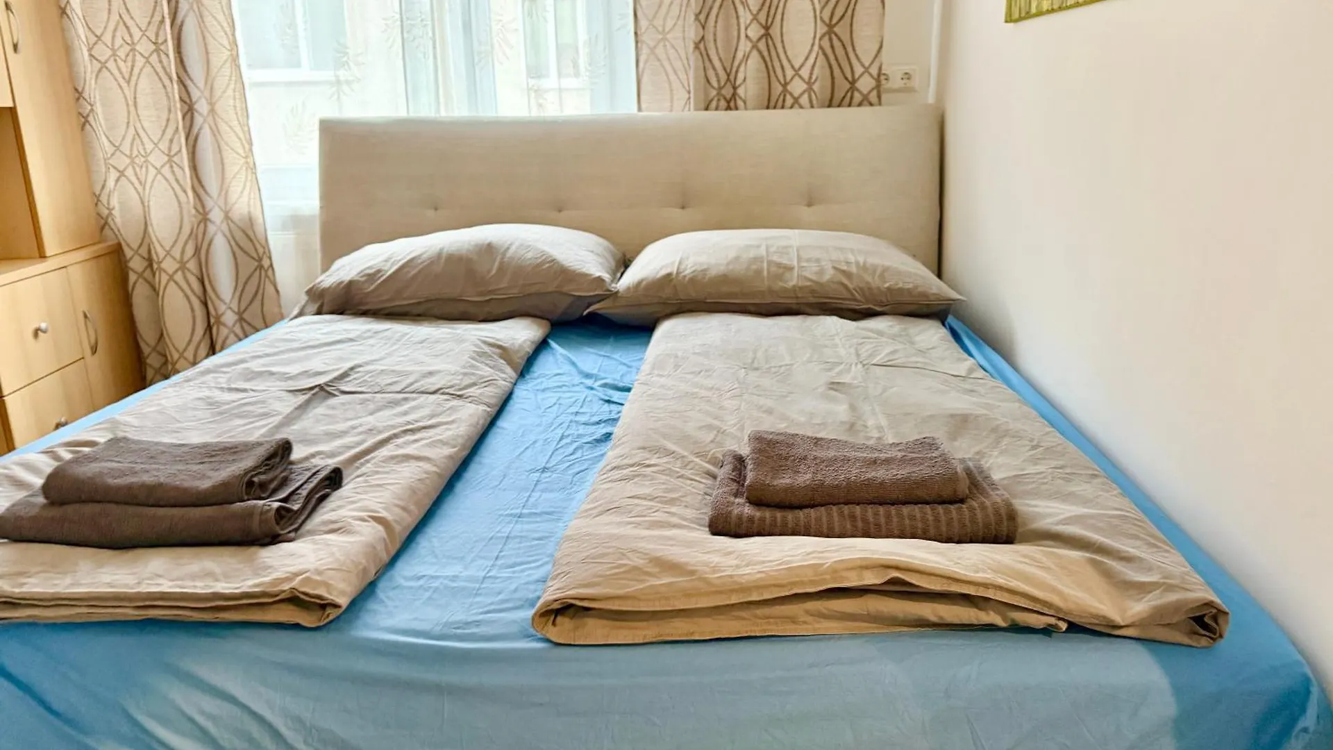 Cosy Apartment Near Airport & Train Schwechat Austria