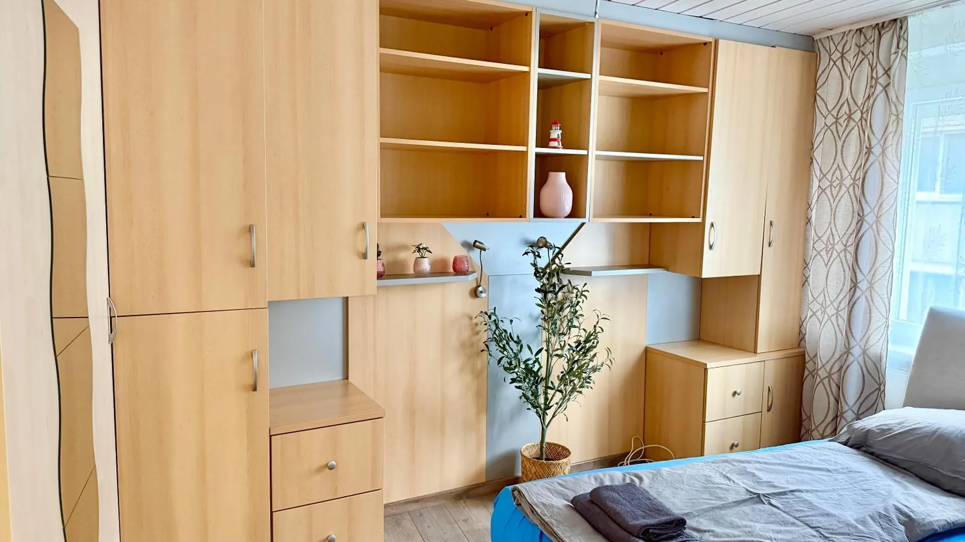 Cosy Apartment Near Airport & Train Schwechat 0*,